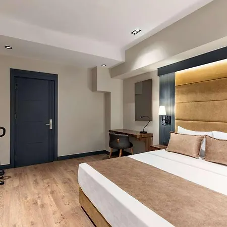 New Airport Hotel *