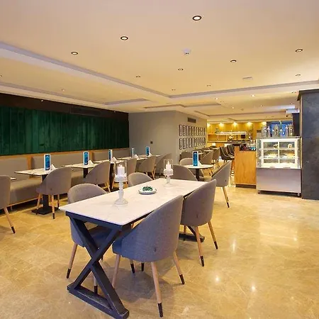 New Airport Hotel