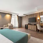 New Airport Hotel