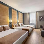 Hotel New Airport *